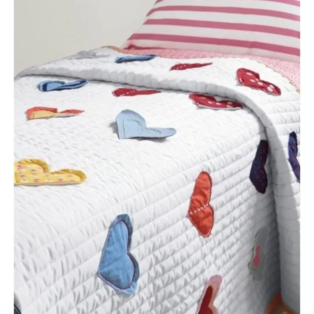 Hanna Andersson Heart Appliqué Crib Quilt